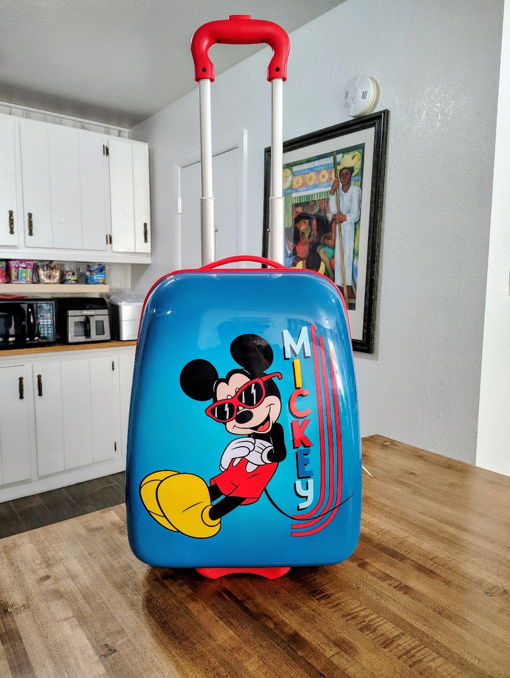 Mickey Mouse DISNEY AMERICAN TOURISTER Hard Shell Rolling Carry-On Bright Blue